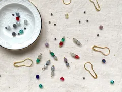 No.96＊ステッチマーカー　【  チェコ　ランダム カラー7こ 】 　段数マーカー　ニットピン　編み物マーカー　 チャーム　目印　段数マーカ