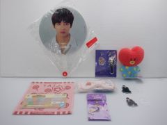 BTS RM グッズセット BTS ナムジュン「Right Place, Wrong Person」の公式グッズが発売決定