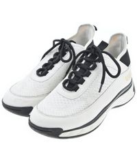 Item thumbnail for item c227e2b7-47cb-4a7c-9be4-6e2829ce5b55