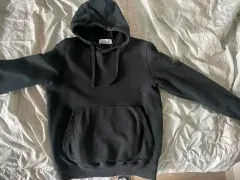 ストーンアイランド ブラック フードTシャツ m