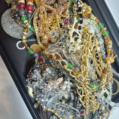 遺品整理　生前整理　アクセサリー　まとめ売り