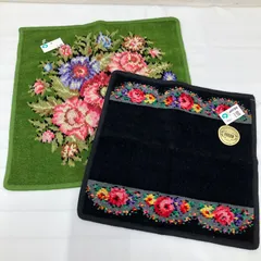 7077　FEILER フェイラー　ハンカチ　2枚セット　タグ付き　シール付き　レディース　タオルハンカチ　シュニール織り　花柄　フラワー　ブラック　黒　グリーン　緑