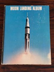 MOON LANDING ALBUM /アポロ 11号の月面着陸記録アルバム - メルカリ