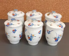 有田焼、花柄蓋付き湯呑み6客セット