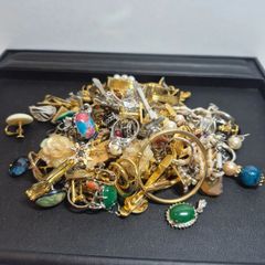 遺品整理 生前整理 イヤリング 指輪 ネクタイピン まとめ売り - メルカリ