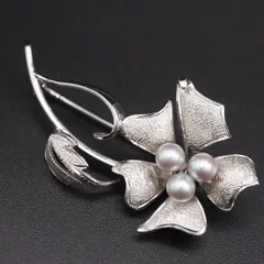 L200 本真珠 4.8mm3珠 パール SILVER刻印 ブローチ フラワー デザイン シルバー コサージュ 6月誕生石