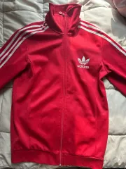 2026年最新】アディダス 赤 ジャージ セットアップの人気アイテム