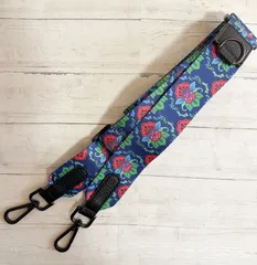 【新品】スマホショルダー ショルダーストラップ 付け替え 可愛い ダマスク柄 赤 ネイビー