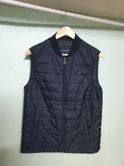 トミーヒルフィガー 軽量ベスト 95