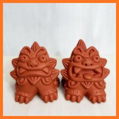 【開運魔除】プロのシーサー職人が作るゆるきゃら沖縄シーサー♂♀2体1対 5cm位 開運魔除】プロのシーサー職人が作るゆるきゃら沖縄シーサー♂♀2体1対