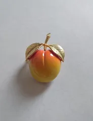 ORANGE APPLE  BROOCH (BR-50)