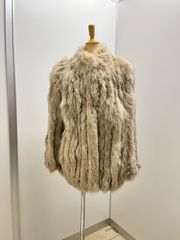 BALMAIN バルマン 毛皮コート シルク100% リバーシブル 高級感 BALMAIN バルマン 毛皮コート シルク100% リバーシブル 高級感 - メルカリ