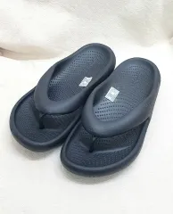 Crocs ブラック ビーチサンダル スリッパ 240 <未使用>