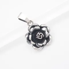 Q059 ヴィンテージ 925刻印 ペンダント トップ フラワー デザイン シルバー チャーム ヘッド