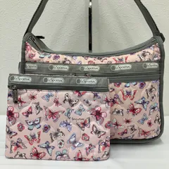 9183　LeSportsac レスポートサック　ショルダーバッグ　デラックスエブリデイ　グレー　ピンク　バタフライ　花柄　キルティング　キルト　蝶々　パピヨン　レディース　軽量　カジュアル　シンプル　きれいめ　ポケット多数　ポーチ付