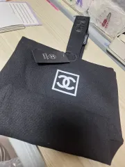 ブラック ロゴ トートバッグ