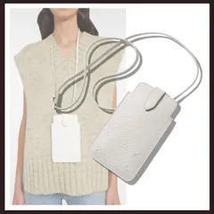 訳有 未使用 メゾンマルジェラ フォンケース ネックストラップ付スマホショルダー【MAISON MARGIELA】4本ステッチ ナンバーロゴ