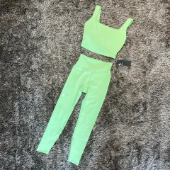 (新)ゼクシィミックス ヨガ ピラティス レディース ブラトップ レギンス セットアップ (S)