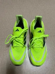 (270)アディダス ウルトラブースト ライト