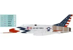 【中古】ミニカー 1/72 F-100 スーパーセイバー ”スカイブレイザーズ 1960 デカール付属版” [HA2124]