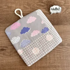 No.95 裏も可愛い♡パッチワークポットマット✴︎もくもく　雲