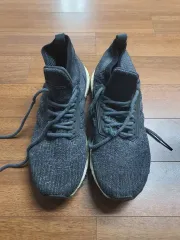 アディダス ウルトラブースト グレー スニーカー 265