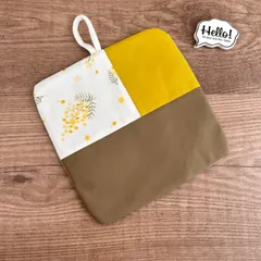 No.121  裏も可愛い♡パッチワークポットマット✴︎ミモザ