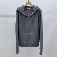 2026年最新】celine パーカー ジップアップの人気アイテム - メルカリ