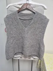 Vネック ニット ベスト グレー 新品