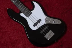 【new】woofy basses / ONE series Cavalier 4 Blackのサムネイル