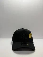 Newera ニューヨークヤンキース ローズ刺繍 9forty A-FRAME スナップバックキャップ ブラックカラー