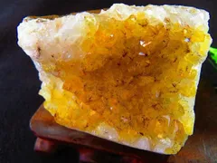 絶品★超美しい★超迫力★限定品★限定品★ブラジル産★ 天然水晶宝石★シトリンクラスター 台付き超巨大613g★tr23657★ｃ－1