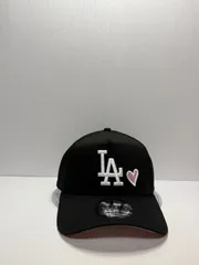 Newera ロサンゼルスドジャース ハート 9forty A-FRAME スナップバックキャップ ブラックカラー