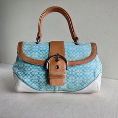 COACH コーチ ソーホー ミニシグネチャー ハンドバッグ ブルー - メルカリ