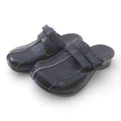 AKAISHI アカイシ 108 ヒール クロッグ M ブラック 黒系 レザー調