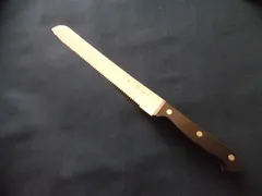 パン切りナイフ　]料理の鉄人　陳　建一監修品　訳あり品のサムネイル