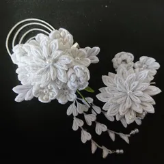 つまみ細工の髪飾りセット/白/結婚式/卒業式/七五三/成人式