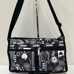 9212 LeSportsac レスポートサック ショルダーバッグ　肩がけ　斜めがけ　ブラック系　黒系　通勤　通学　カジュアル　ユニセックス　ポケット多数　フルーツ　フラワー　ミュージック　総柄