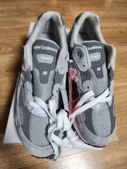 ニューバランス 992
