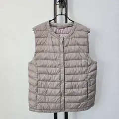 ユニクロ(UNIQLO) ベージュ ダックダウン(DUCK DOWN) 軽量ダウンベスト