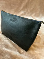 スロウSLOWクラッチバッグクラッチバックセカンドバッグセカンドバックドキュメントケースバッグインバッグかばん書類鞄カバンポーチblackブラック黒色無地ロゴレザー、本革、牛革ユニセックス男女兼用 メンズmen男性用紳士レディースlady女性用婦人women