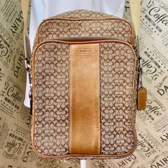 コーチ ショルダーバッグ ポシェット シグネチャー 茶 GA437