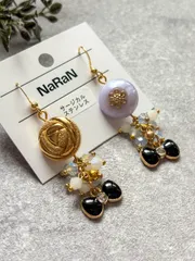 384≫レトロボタンのピアス　イヤリング