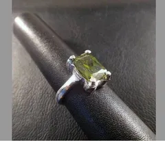 オリーブグリーン　CZ