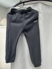 FILA フィラ 黒 トレーニング ズボン S 130