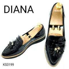 ダイアナ　エナメル　ポインテッドトゥ　タッセル　ブラック　24.5　ローファー