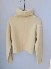レディース クロップド ニット タートルネック オーバーサイズ (イエロー)