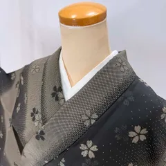 小紋 洗える着物 裄66cm 身丈157cm 花柄 袷 お洒落着 普段着 ポリエステル 黒 美品 M サイズ 5181