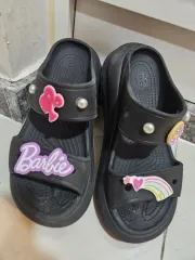 (220) Crocs クラッシュ ブラック サンダル