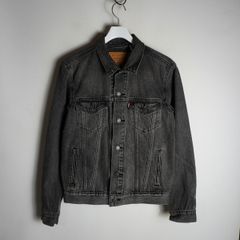 Item thumbnail for item 4048f393-eb73-4247-8aa5-1537e0e20ee3